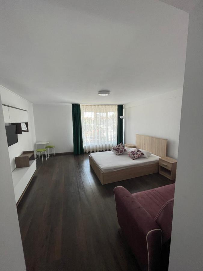 Paulaapartment&Rooms Nagyvárad Kültér fotó